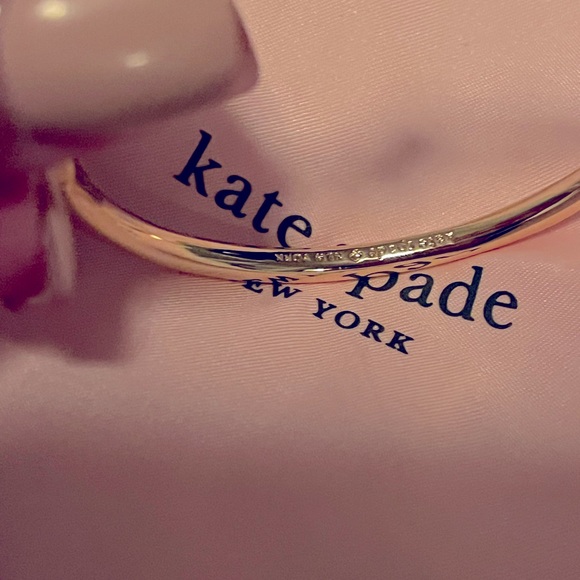 Kate Spade Knot Bracelet - Picture 5 of 5